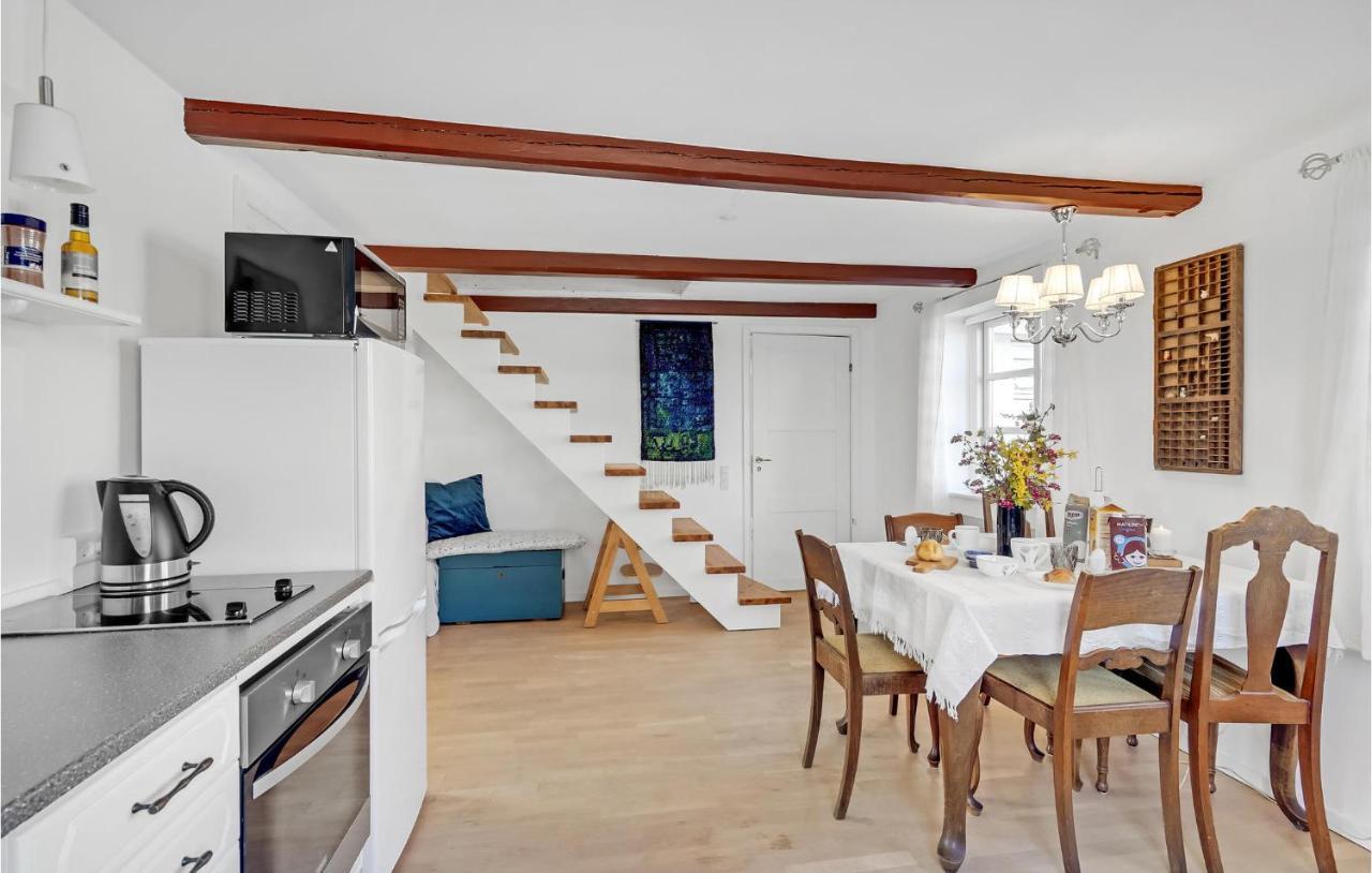 1 Bedroom Pet Friendly Apartment In Nørre Alslev Exterior foto